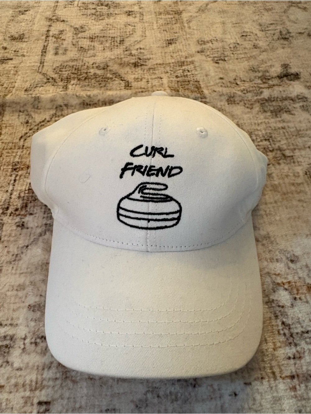 Curl Friend White Baseball Cap